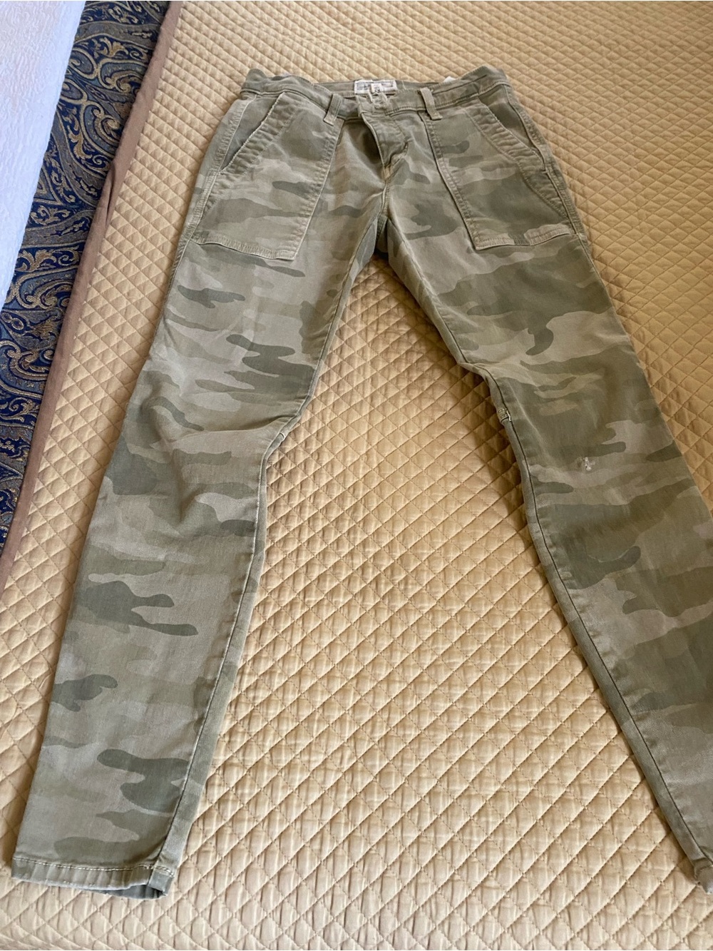 Current/Elliott Women's Camo Cargo Pants in Olive Green